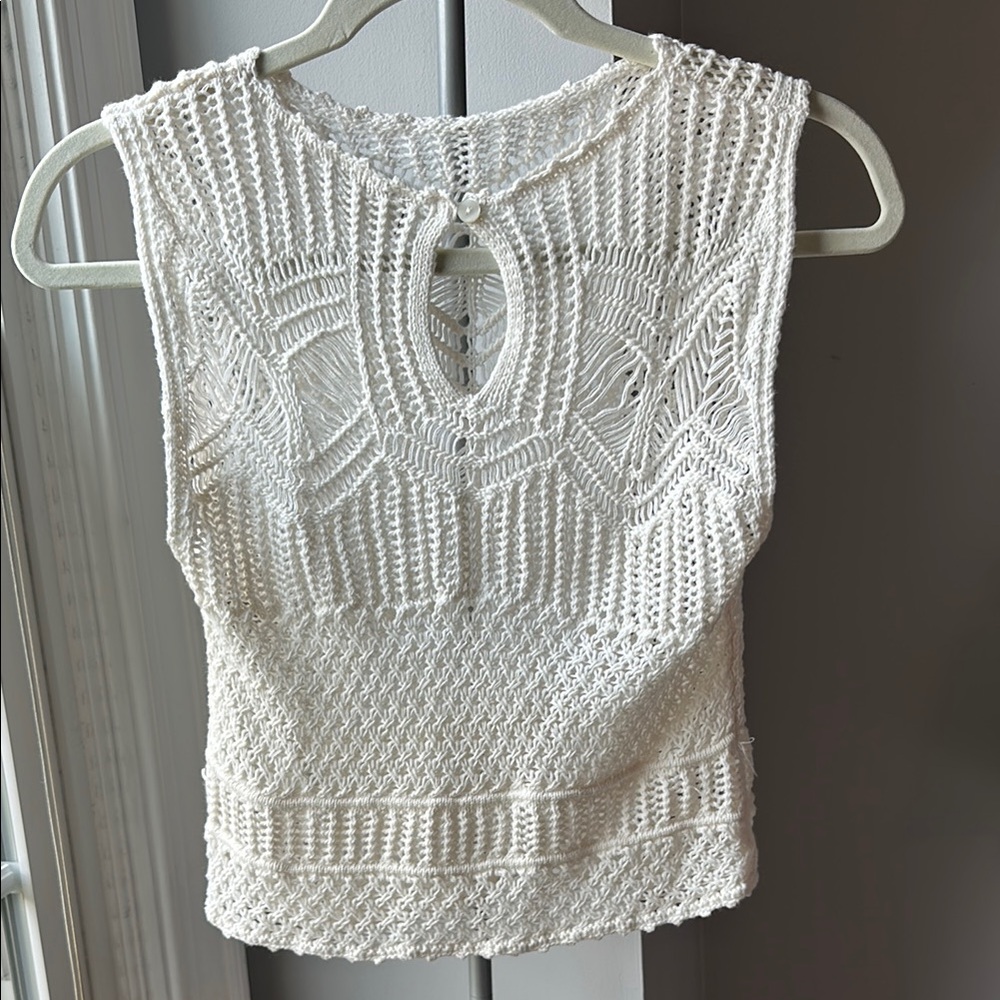 Abercrombie & Fitch White Ribbed Cropped Tank Top - Picture 2 of 5